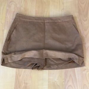 Forever 21 short skort Large< camel colored mini